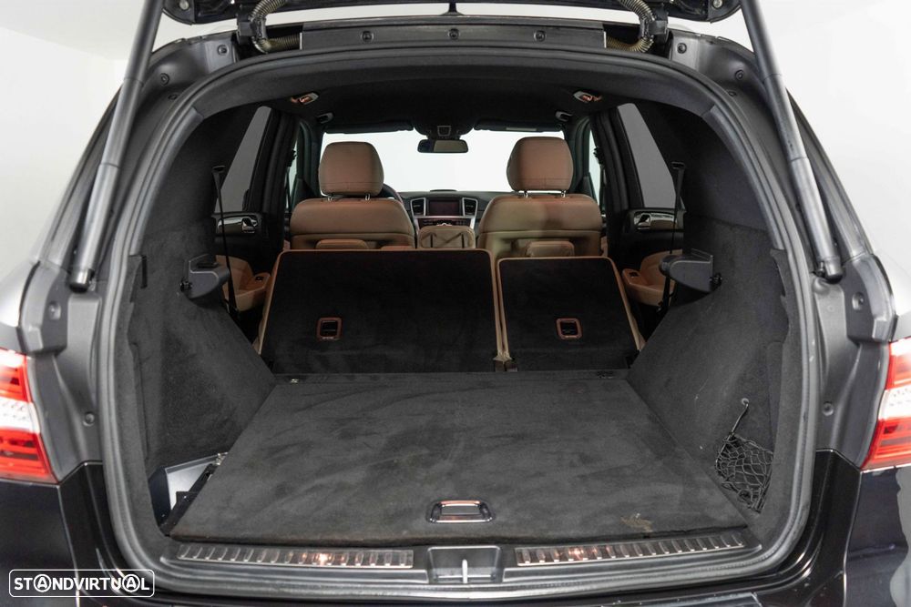 Mercedes-Benz ML 350 BlueTEC - 14