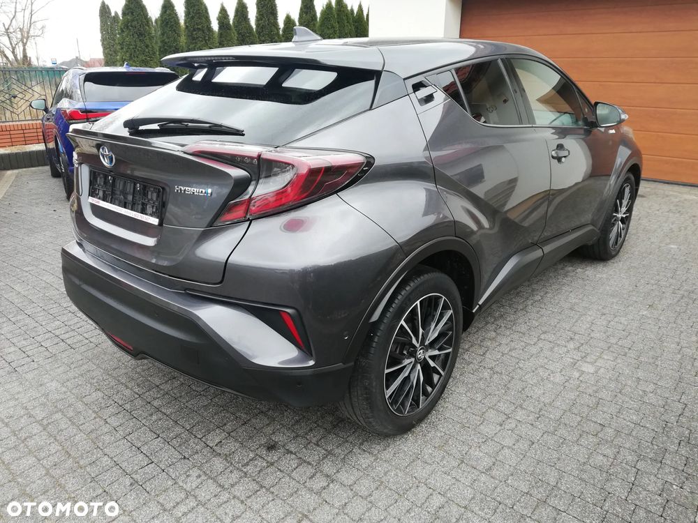 Toyota C-HR - 10