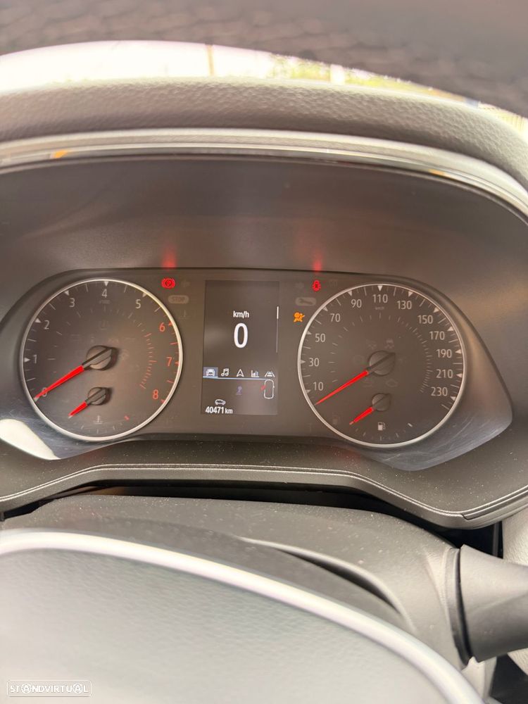 Renault Clio 1.0 TCe Intens Bi-Fuel - 9