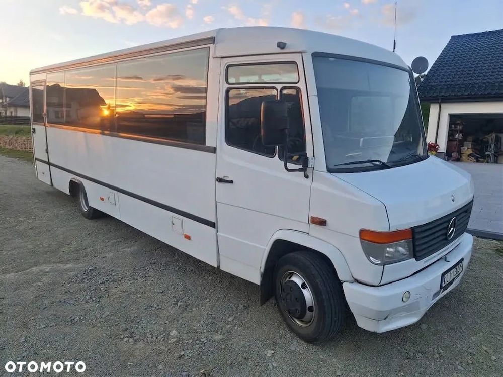 Mercedes-Benz Vario - 1