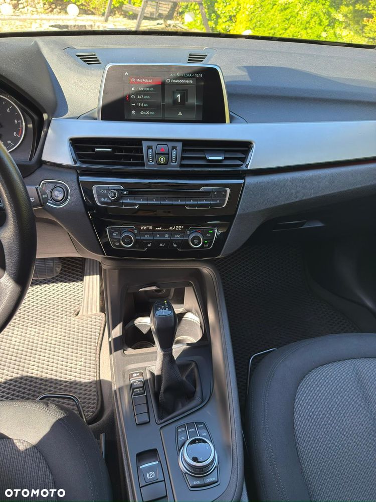 BMW X1 sDrive18d Advantage - 16