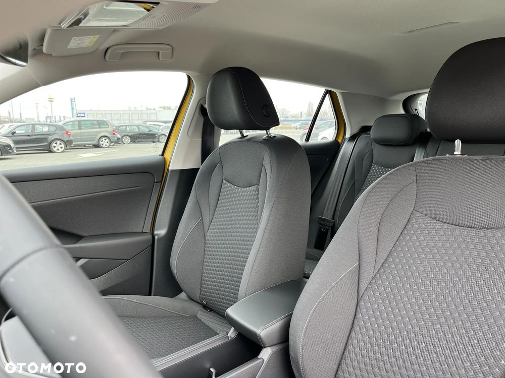 Volkswagen T-Roc 1.5 eTSI Trend DSG - 11