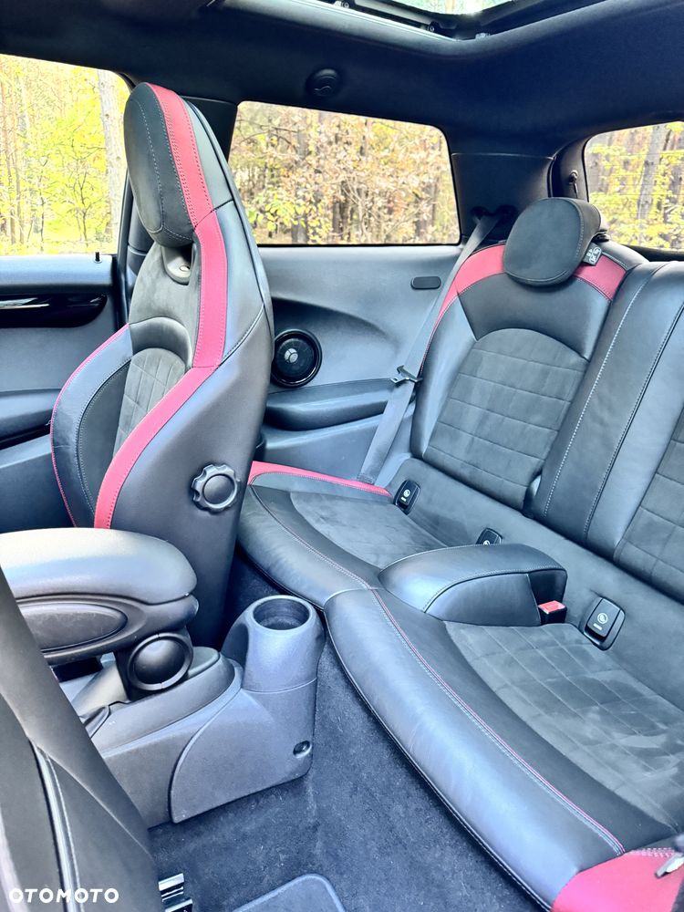 MINI John Cooper Works - 21