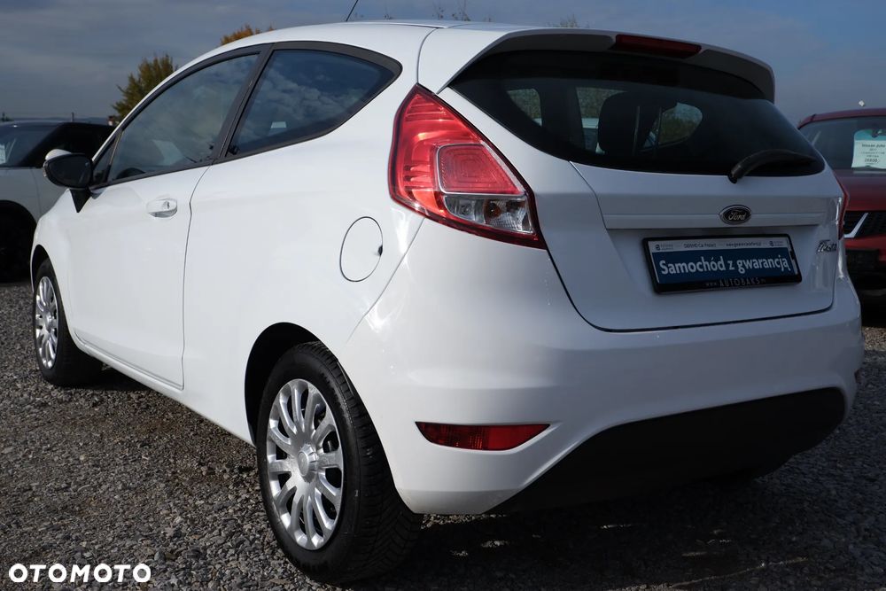 Ford Fiesta 1.25 Ambiente - 28