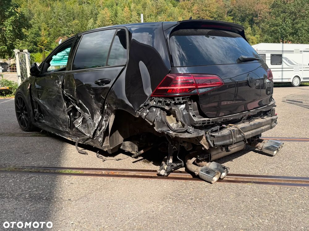 Volkswagen Golf R 2.0 TSI OPF 4Motion DSG - 4