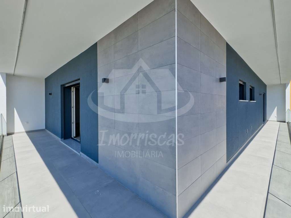 Moradia V4 Nova de Luxo com Rooftop e Vista Rio | Santa Iria de Azóia - Grande imagem: 5/60