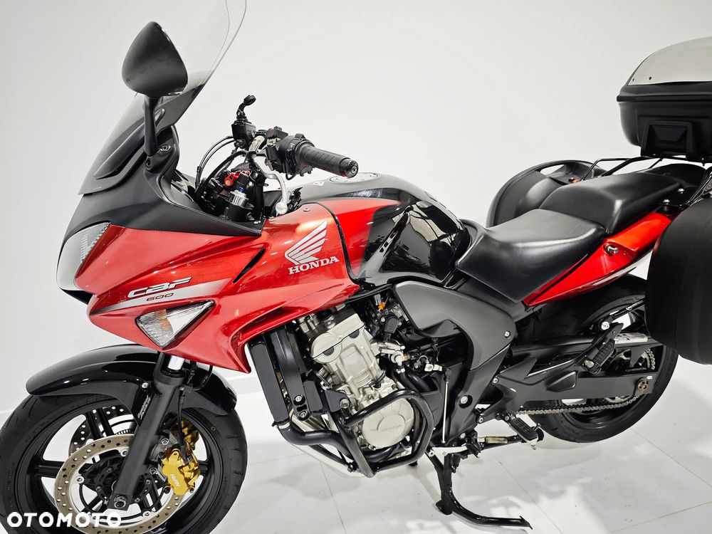 Honda CBF - 12
