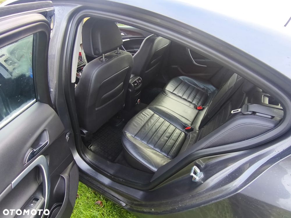 Opel Insignia 2.0 CDTI Cosmo - 12