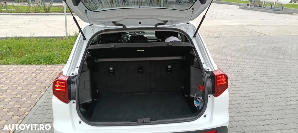 Suzuki Vitara 1.4 Boosterjet MHEV Passion - 6