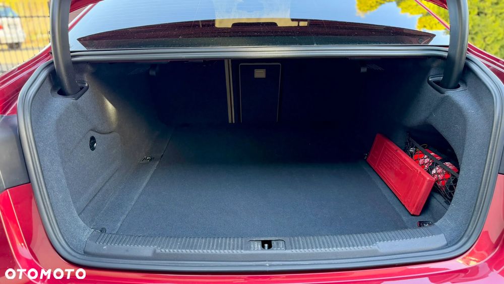 Audi A6 Limousine - 8