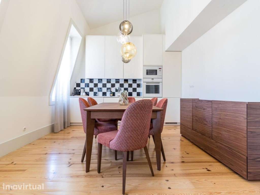 Apartamento T2 + 1 na Rua de Santa Justa - Grande imagem: 4/28