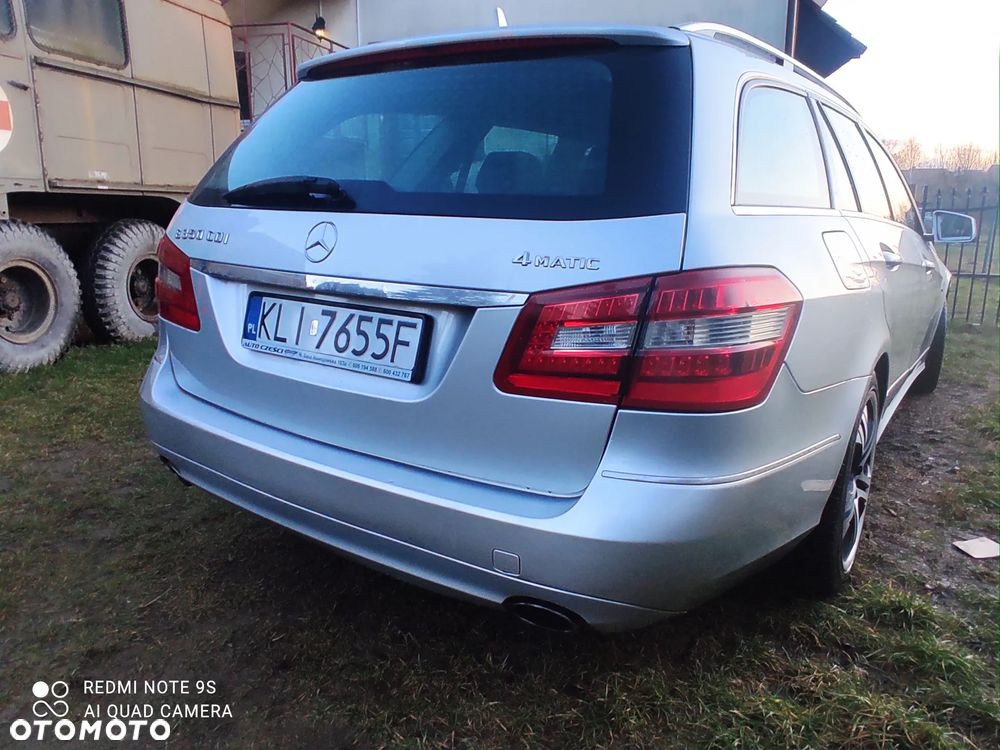 Mercedes-Benz Klasa E 350 CDI DPF 4Matic BlueEFFICIENCY 7G-TRONIC - 11