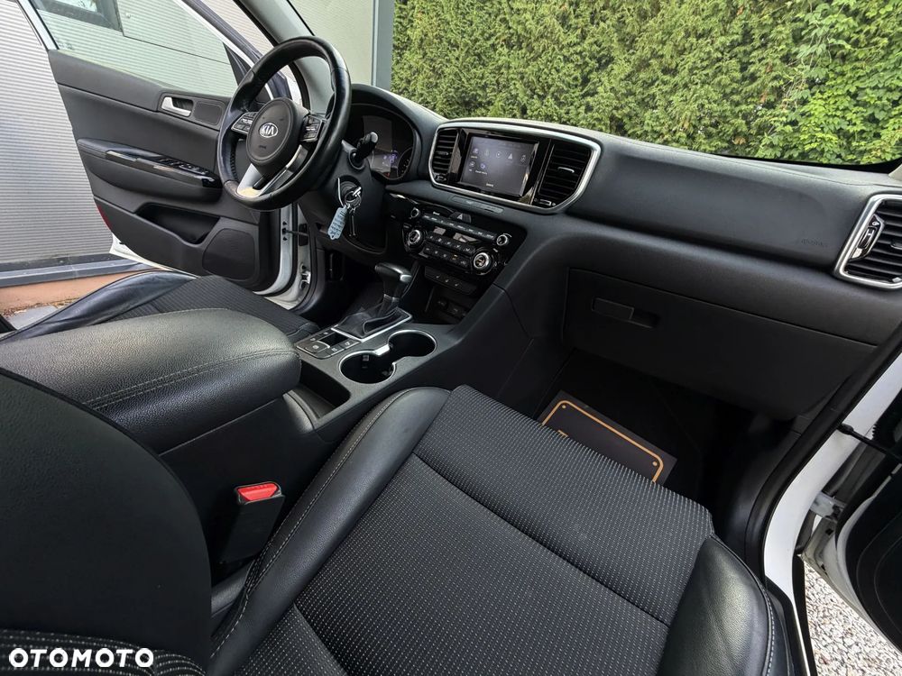 Kia Sportage - 14