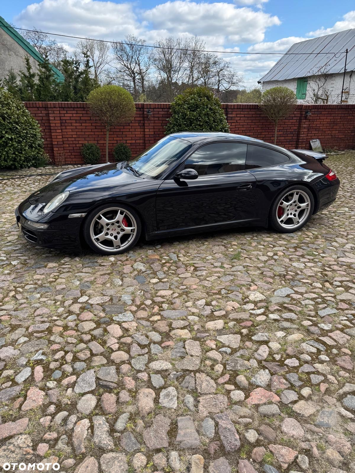 Porsche 911 Carrera - 18