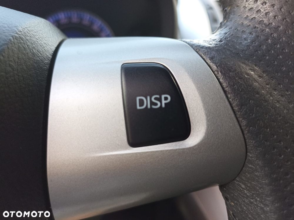 Toyota Auris 1.8 HSD Sol - 21