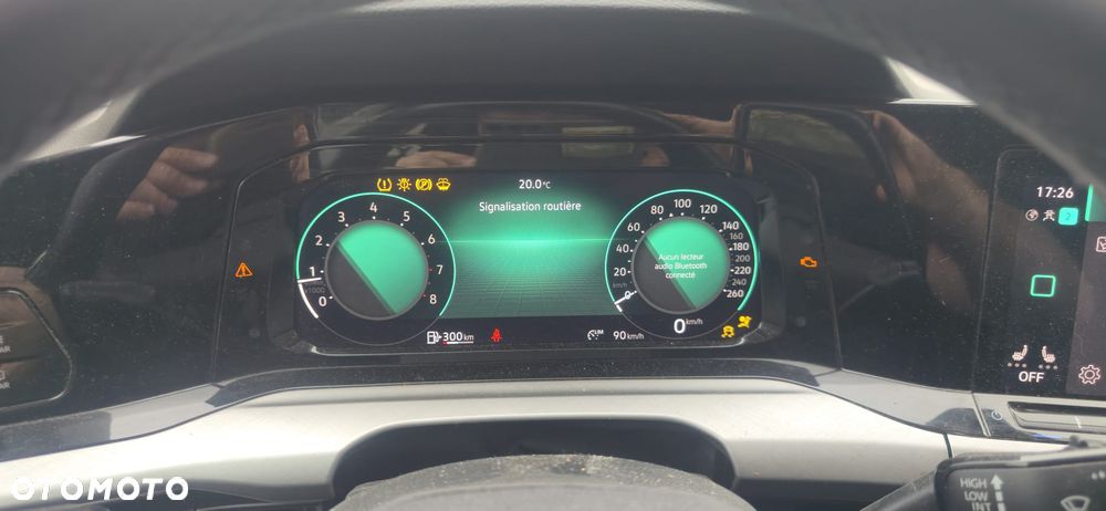 Volkswagen Golf 1.5 TSI ACT OPF Highline - 28