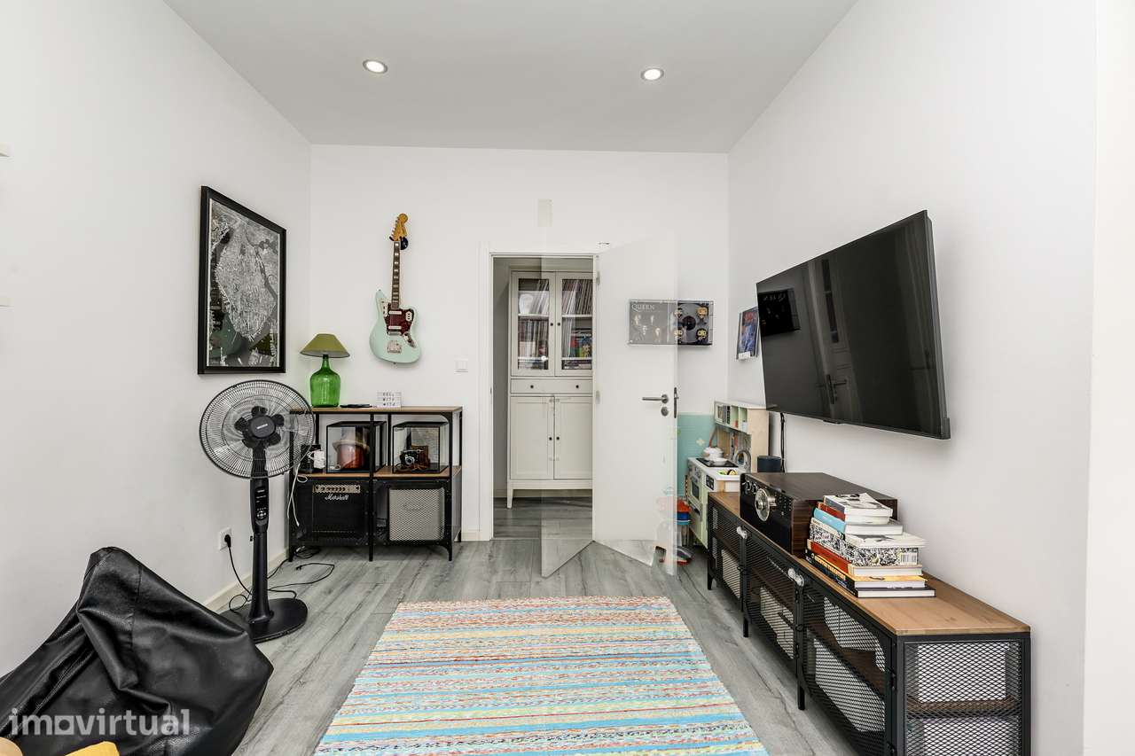 Apartamento T2+1 em Queluz - Grande imagem: 2/23
