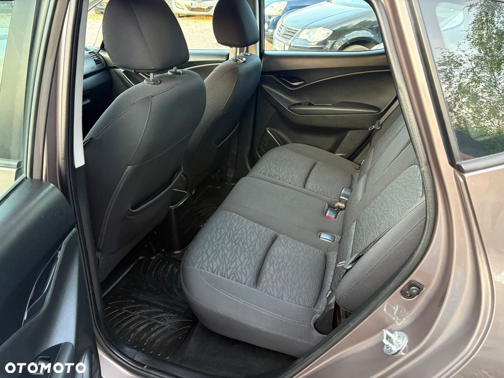Hyundai ix20 1.4 Classic - 24