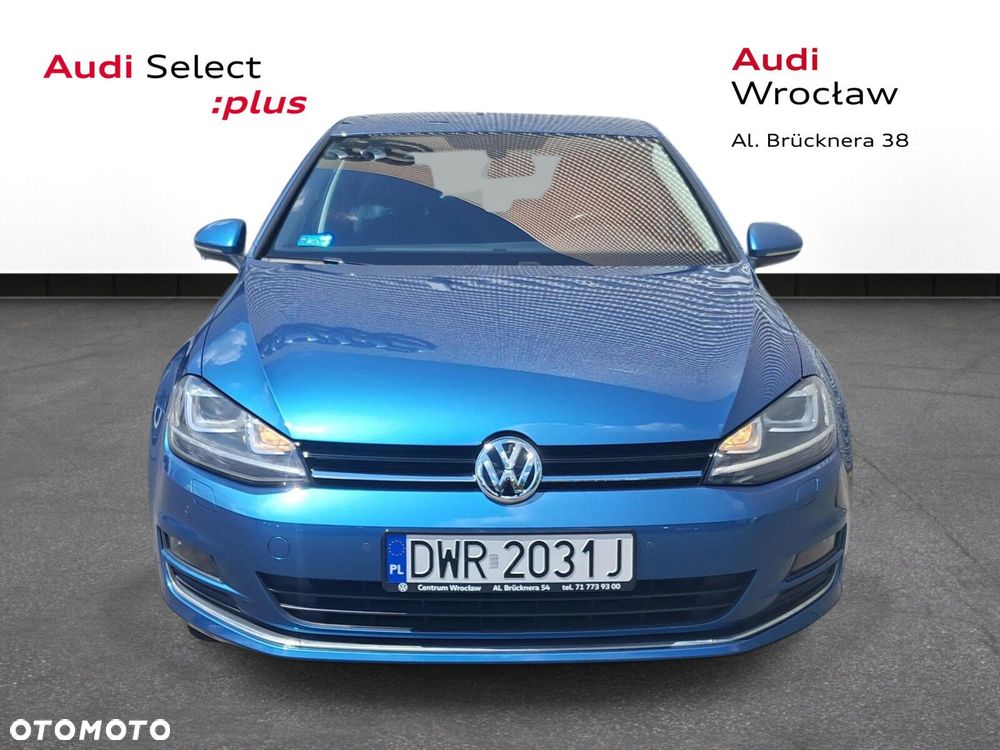Volkswagen Golf - 8