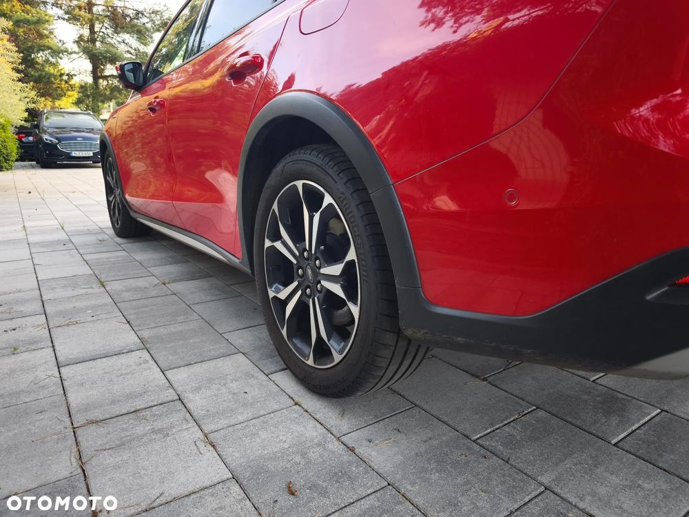 Ford Focus 2.0 EcoBlue Active - 32
