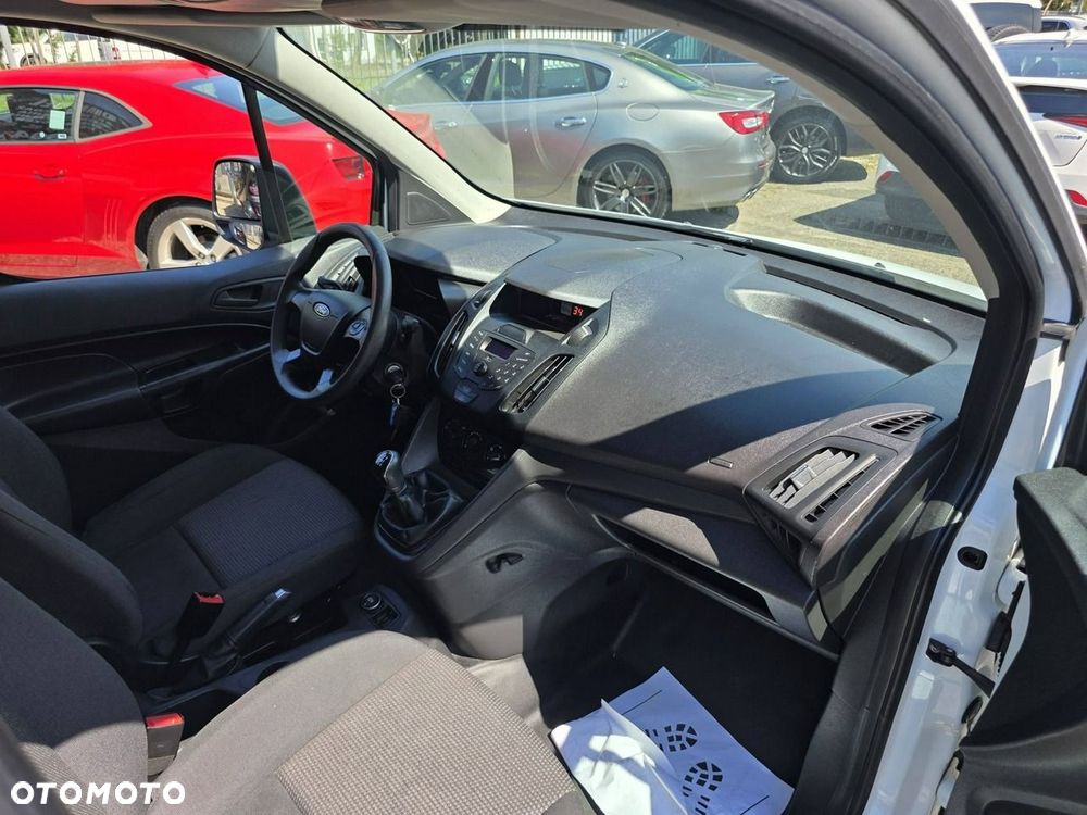 Ford Transit Connect - 18
