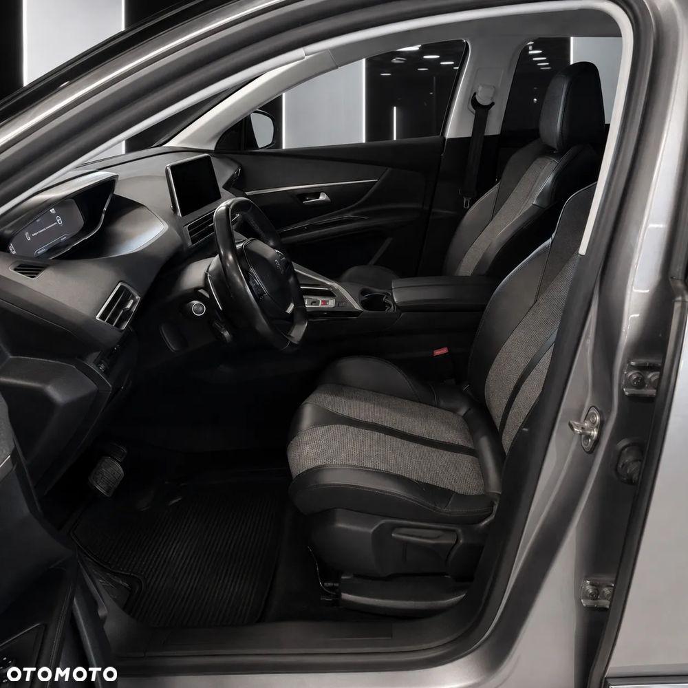 Peugeot 5008 1.5 BlueHDi Allure S&S EAT8 - 6