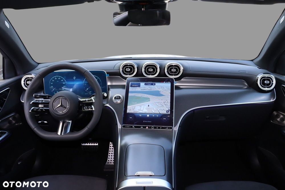 Mercedes-Benz GLC - 11