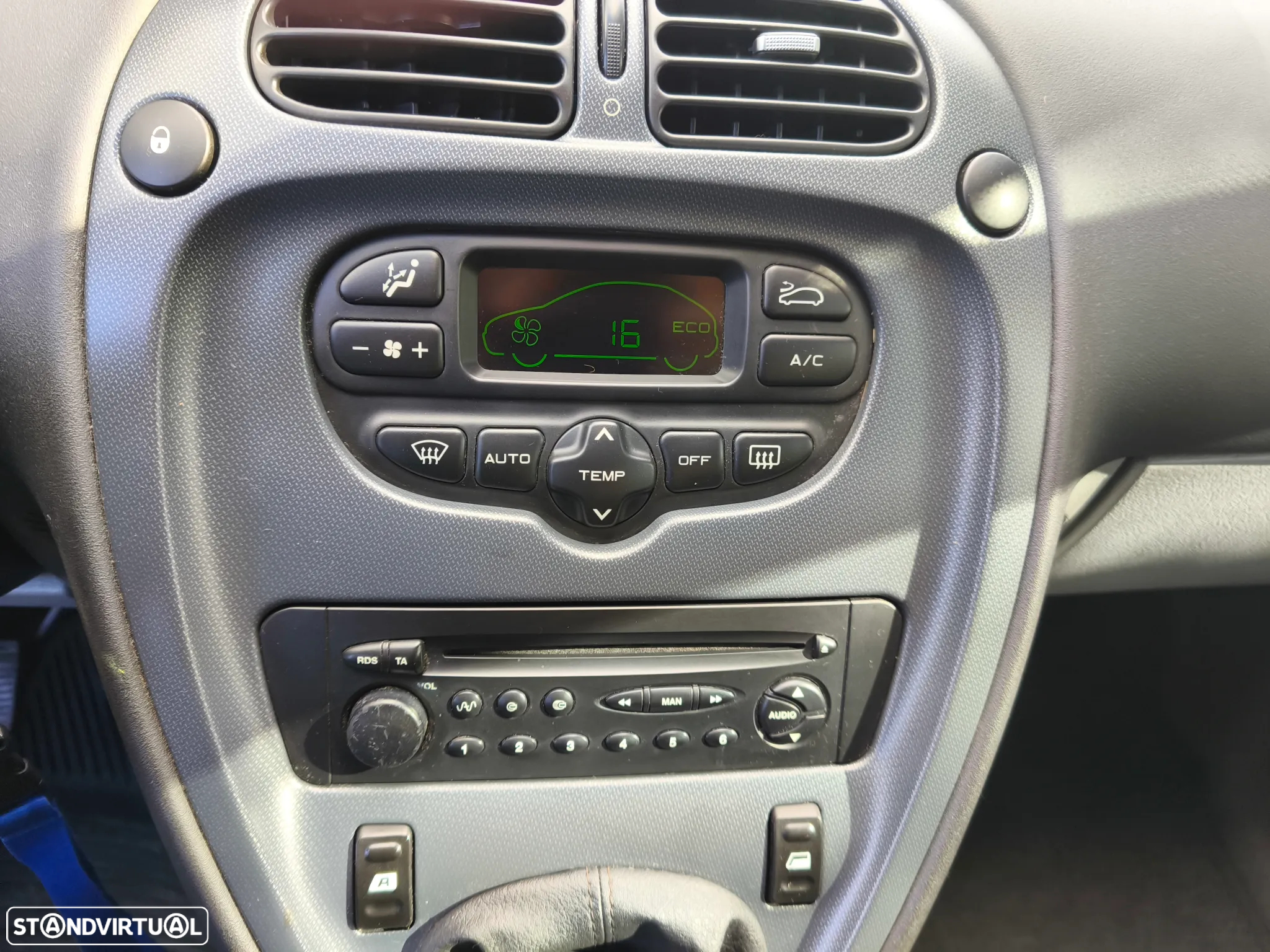 Citroën Xsara Picasso 1.6 HDi SX - 9