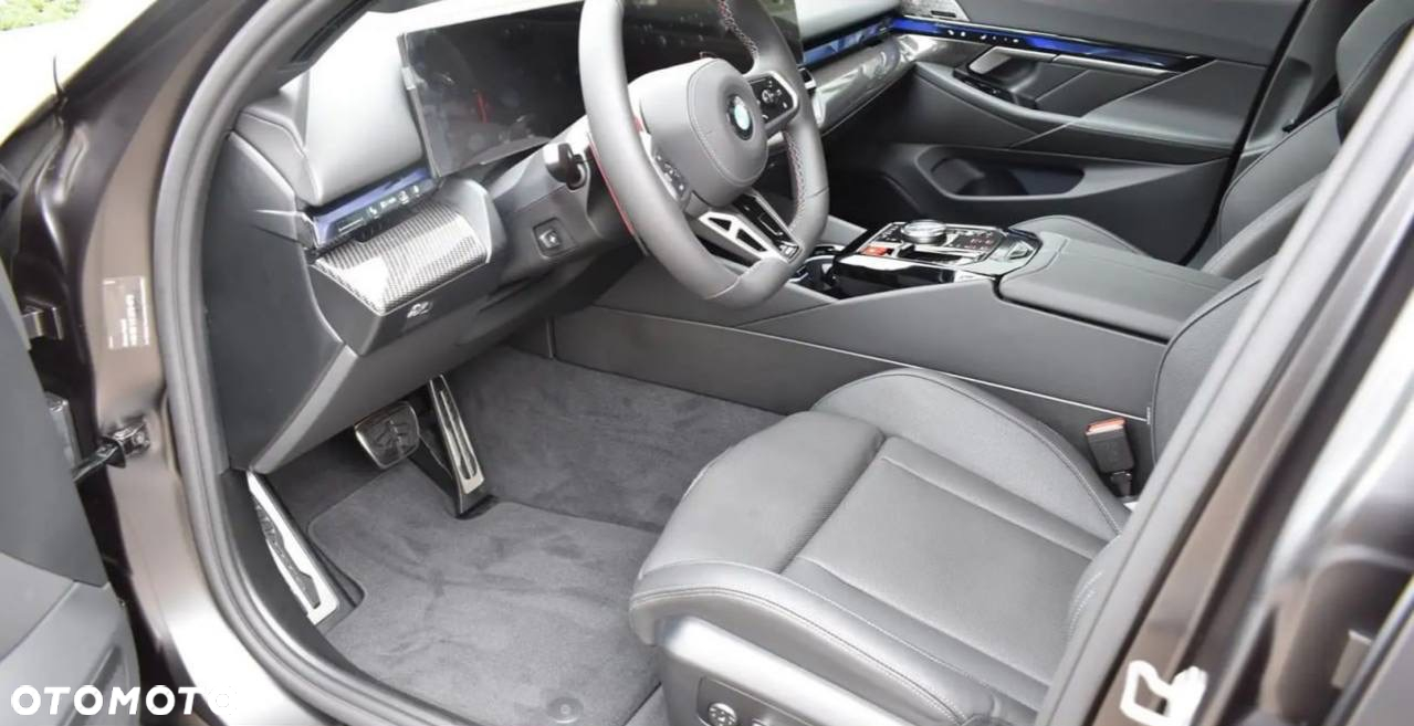 BMW M5 PHEV - 8
