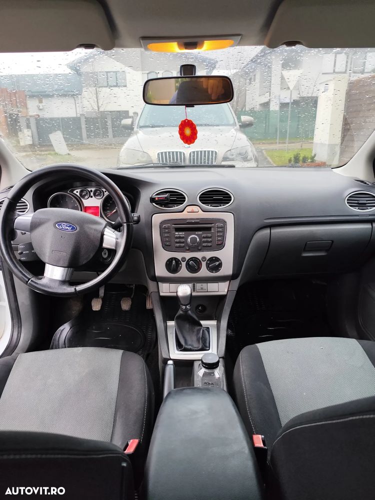 Ford Focus - 7