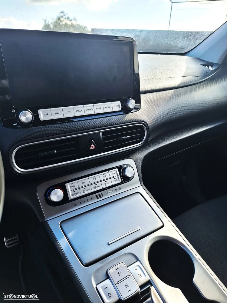 Hyundai Kauai - 12
