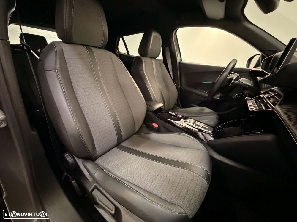 Peugeot 2008 1.5 BlueHDi Allure Pack EAT8 - 12
