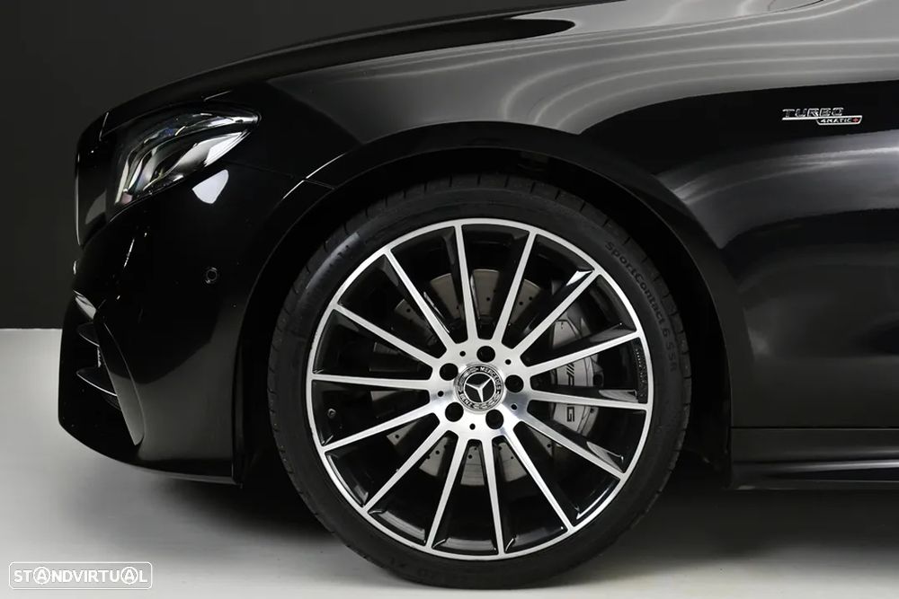 Mercedes-Benz E 53 AMG 4Matic+ - 5