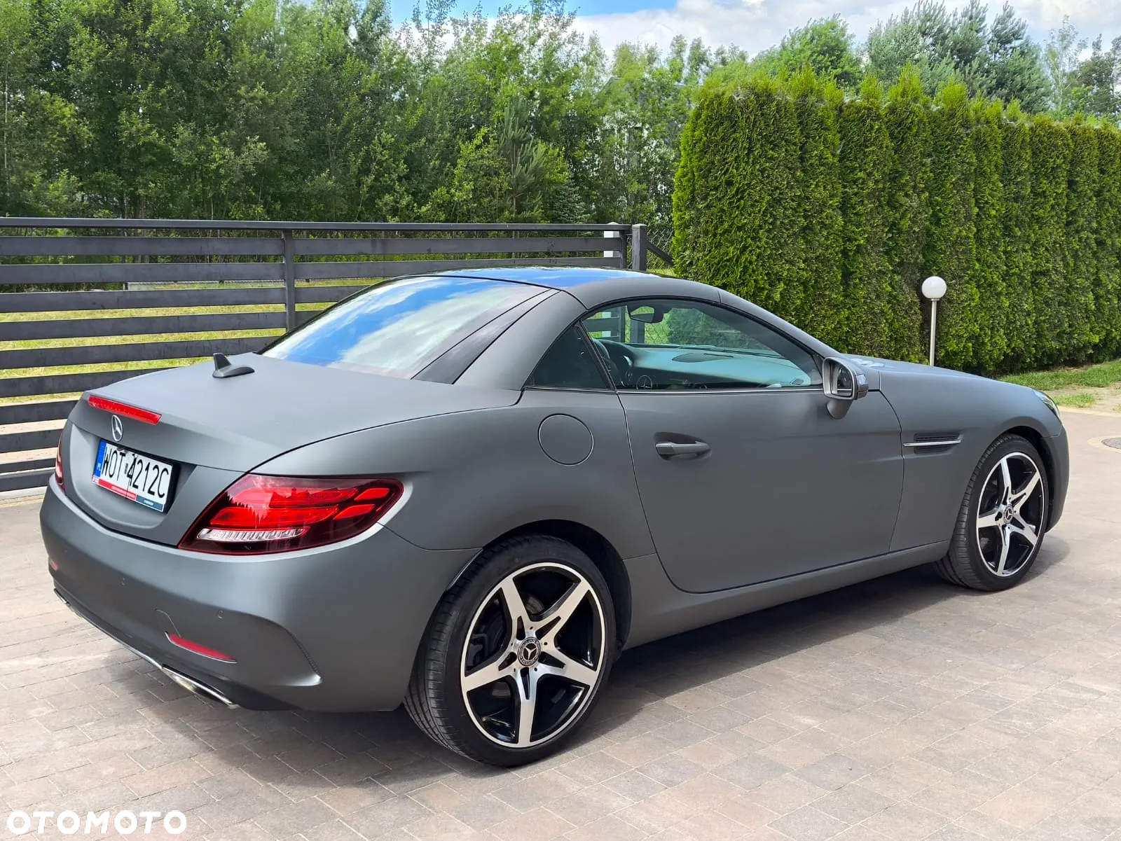 Mercedes-Benz SLC 200 - 5