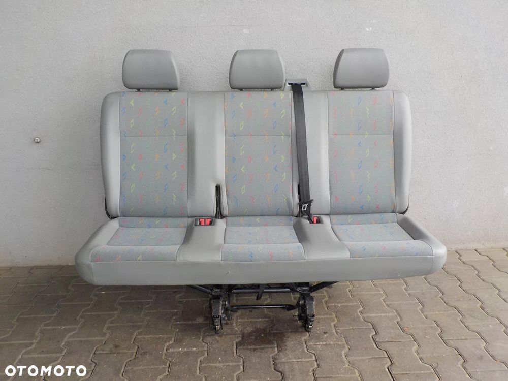 VW T5 T6 FOTEL TRÓJKA POTRÓJNY KANAPA ŁAWKA TYŁ TYLNA INKA - 2