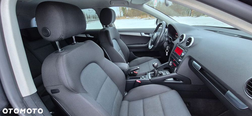 Audi A3 Sportback - 9