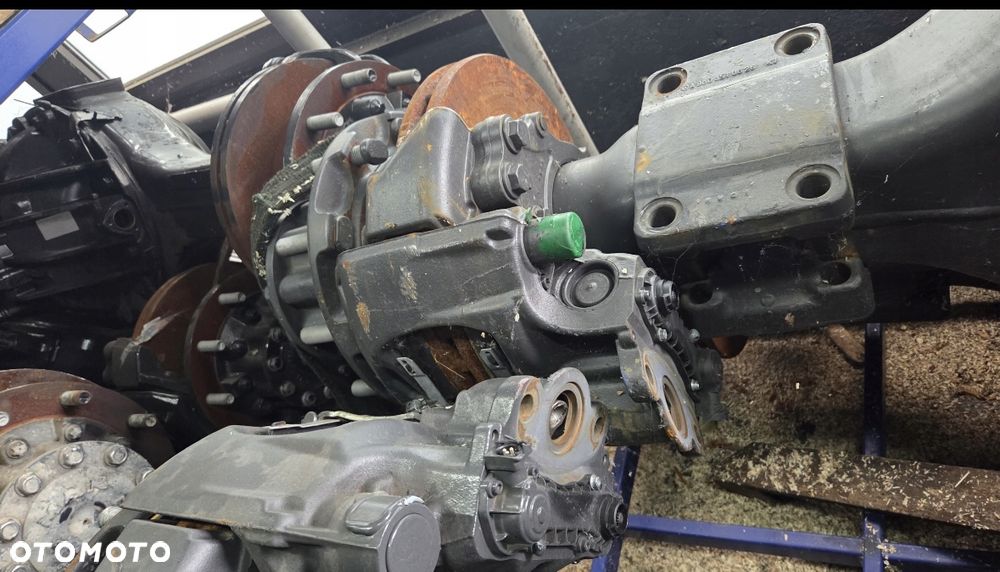 Most tylny Dyfer Mercedes Actros MP4 A9483500603 - 5