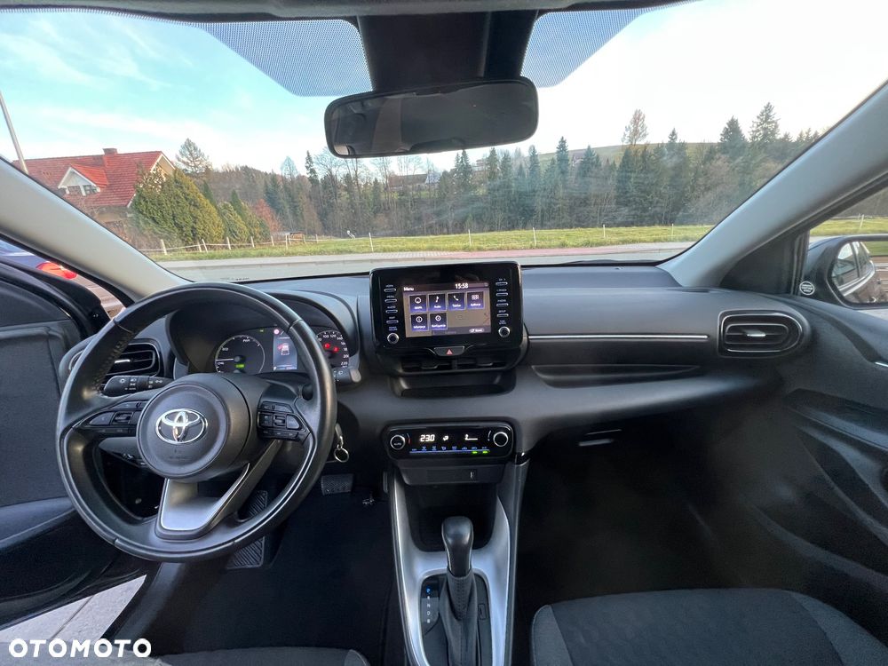 Toyota Yaris 1.5 VVT-i Elegant - 9