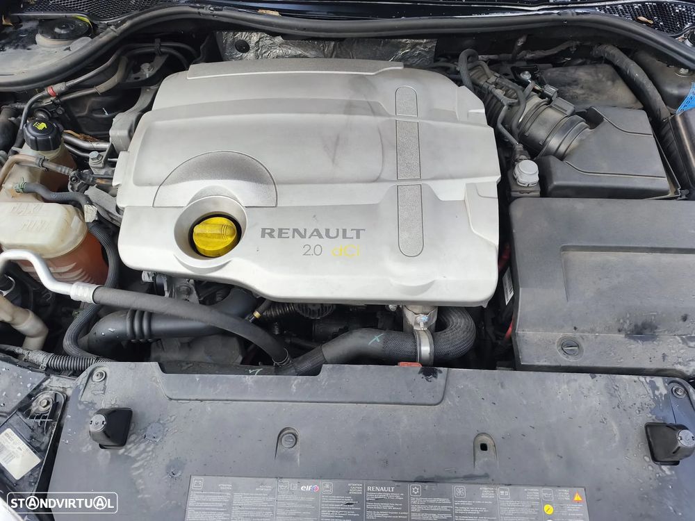 Renault Laguna 2.0 dCi Dynamique - 9