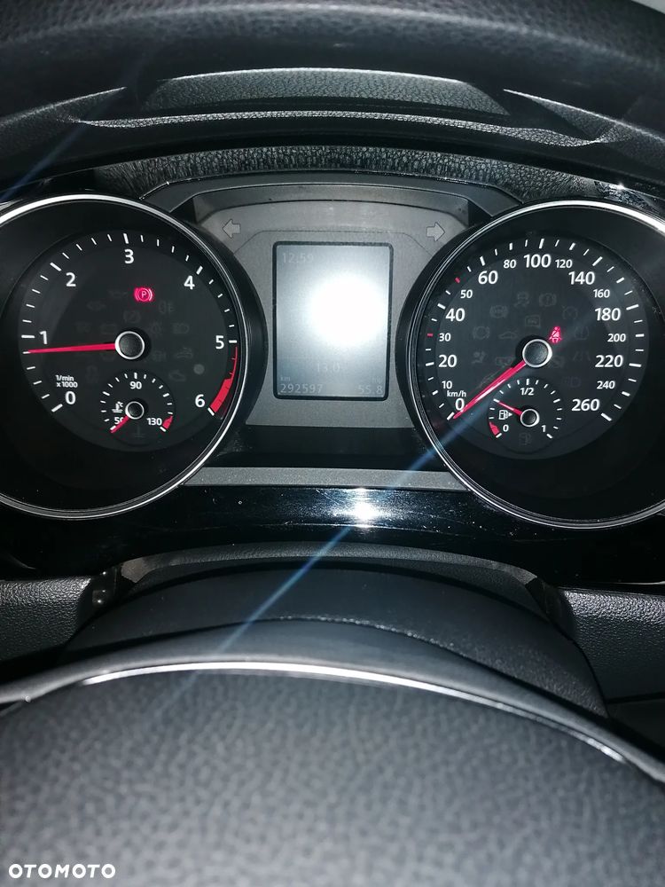 Volkswagen Jetta - 26
