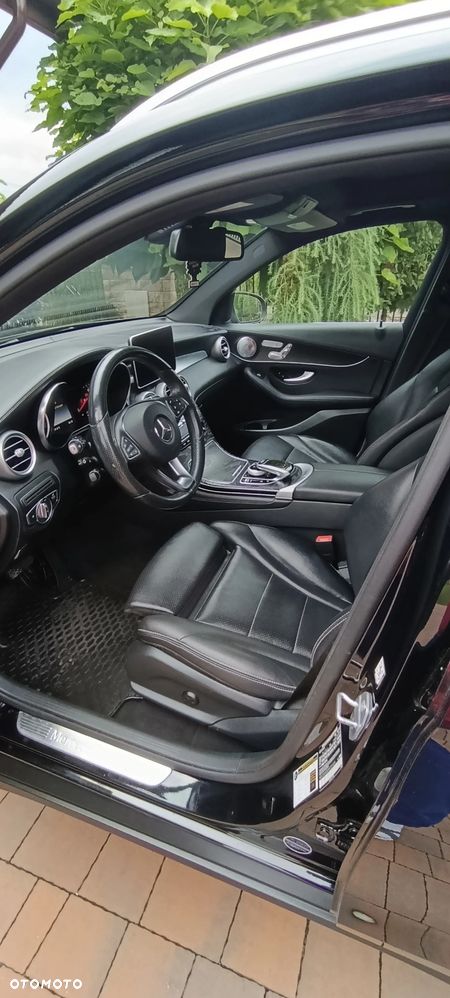 Mercedes-Benz GLC 300 4-Matic - 13