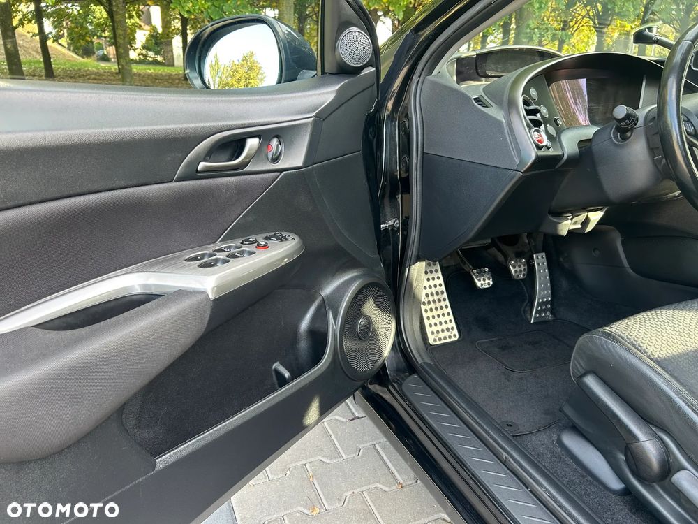 Honda Civic 1.8 GT Special Edition - 22