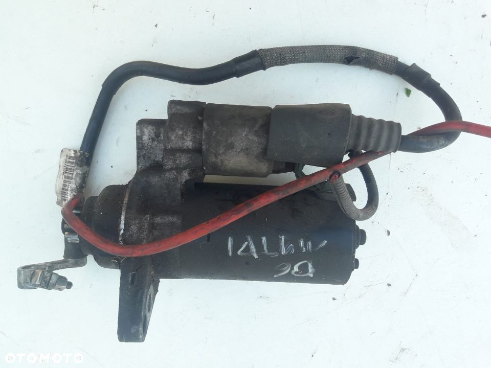 Rozrusznik VOLKSWAGEN PASSAT B6 1.9 TDI - 1