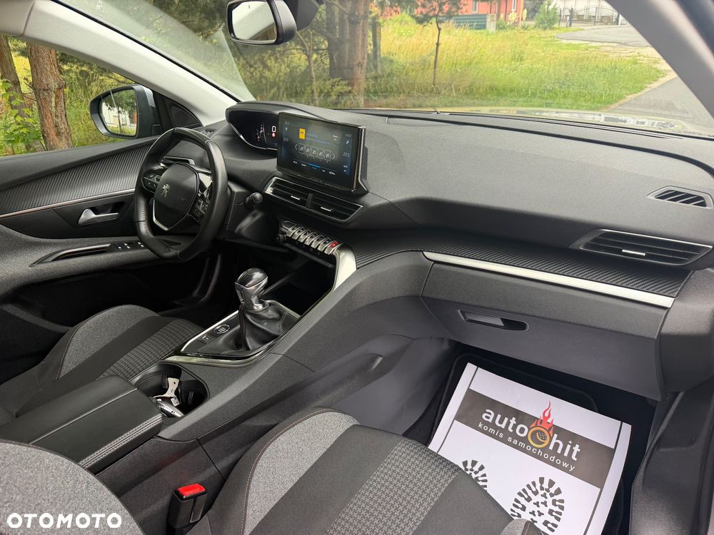 Peugeot 3008 1.5 BlueHDi Allure Pack S&S - 27