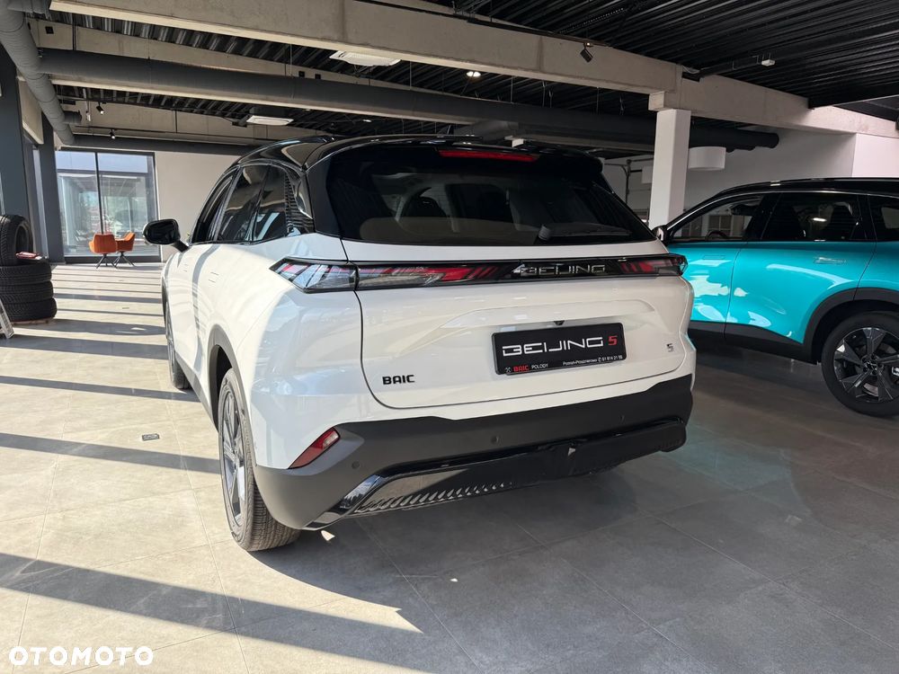 BAIC 5 1.5T Comfort DCT - 6