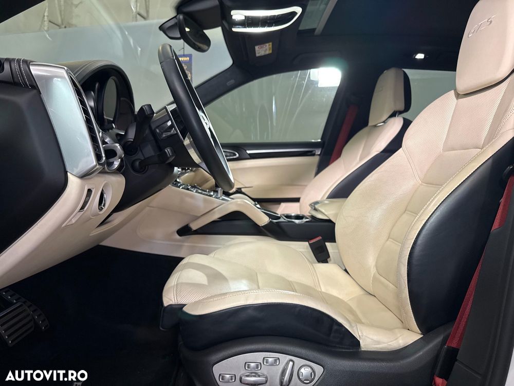 Porsche Cayenne 3.6 L GTS - 7