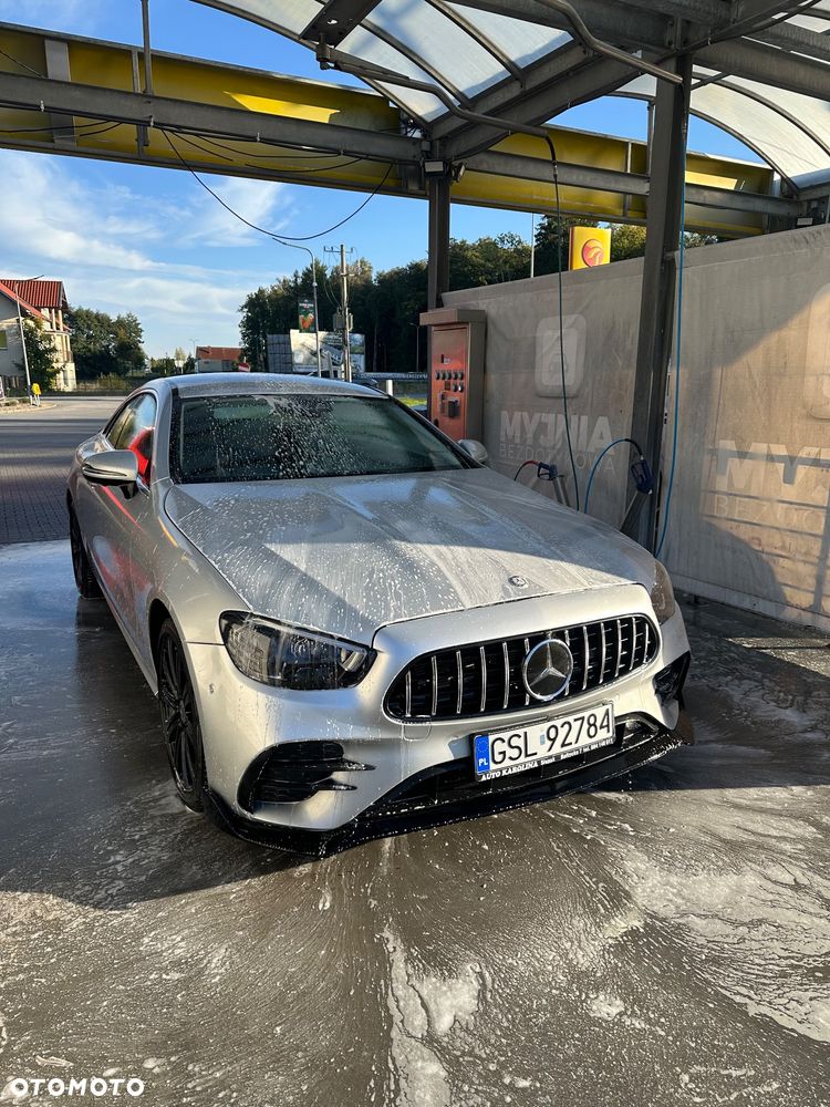 Mercedes-Benz Klasa E - 24