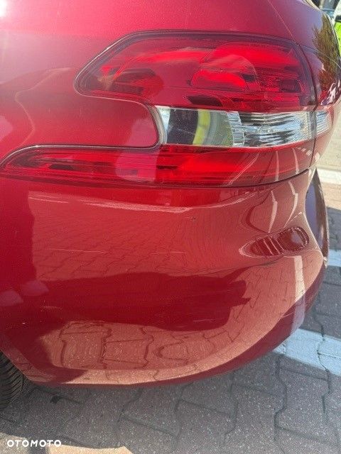 Peugeot 308 1.5 BlueHDi Allure S&S - 22