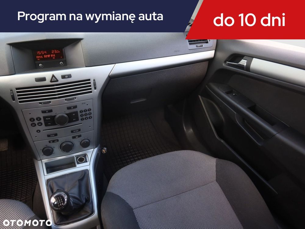 Opel Astra - 10