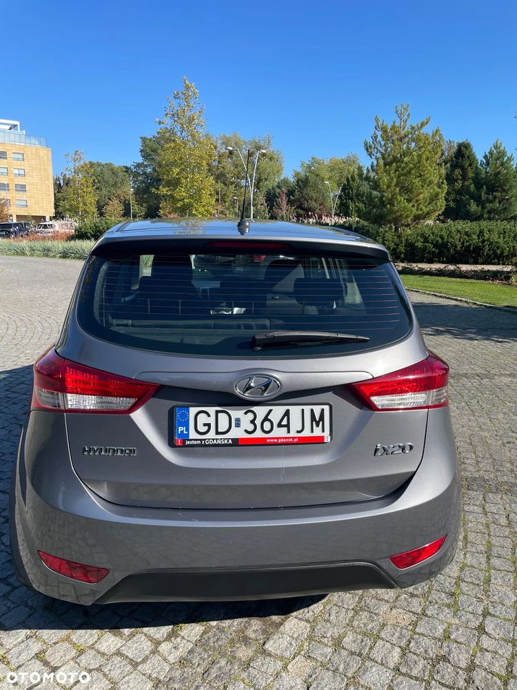 Hyundai ix20 - 8